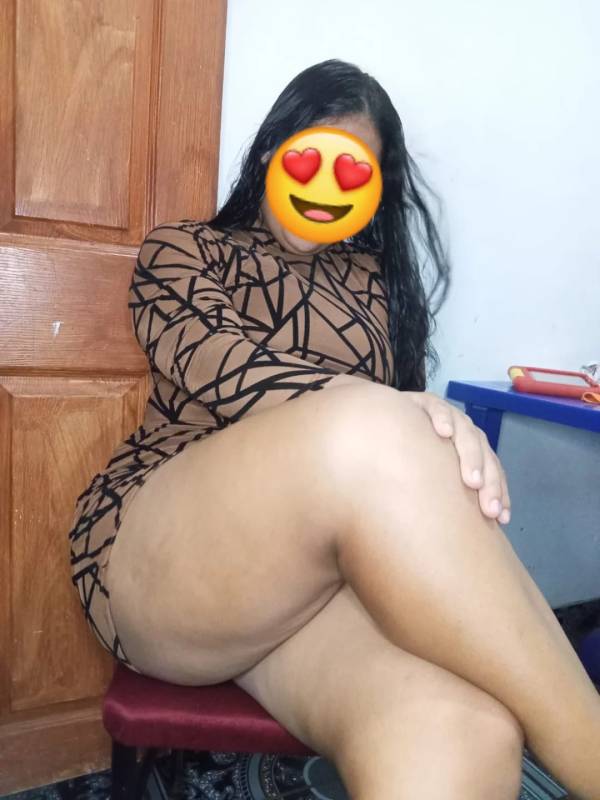 Big Ass Hot Beautiful Girl Live Cam Service Available 🥵❤️