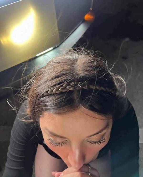 හොදින් කියවන්න girl විතරක් කතා කරන්න පිරිමි අය කතා කිරිමෙන් වලකින්න