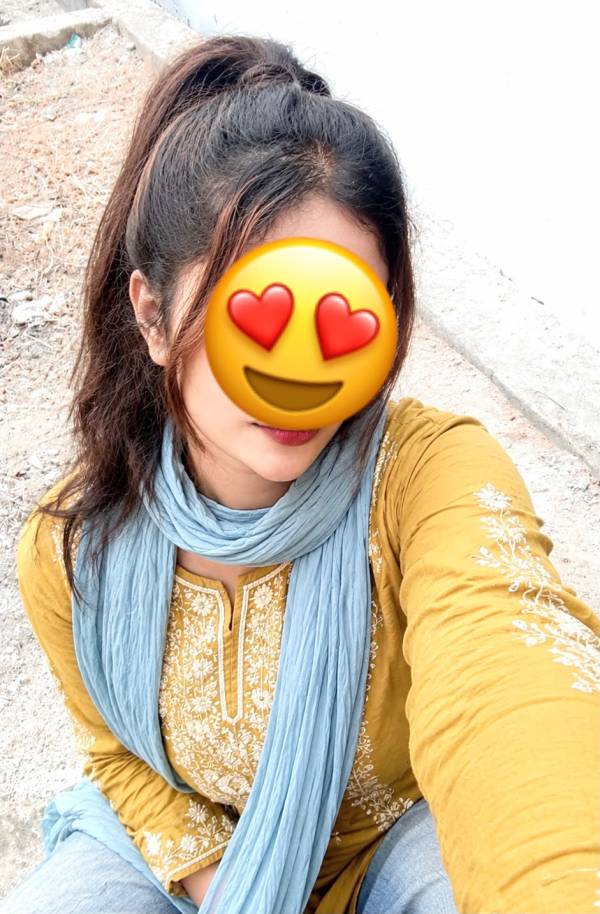 Real Muslim girl cam show